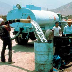 assurer-acces-eau-assainissement-cooperation-decentralisee-villa-el-salvador-et-reze5.png